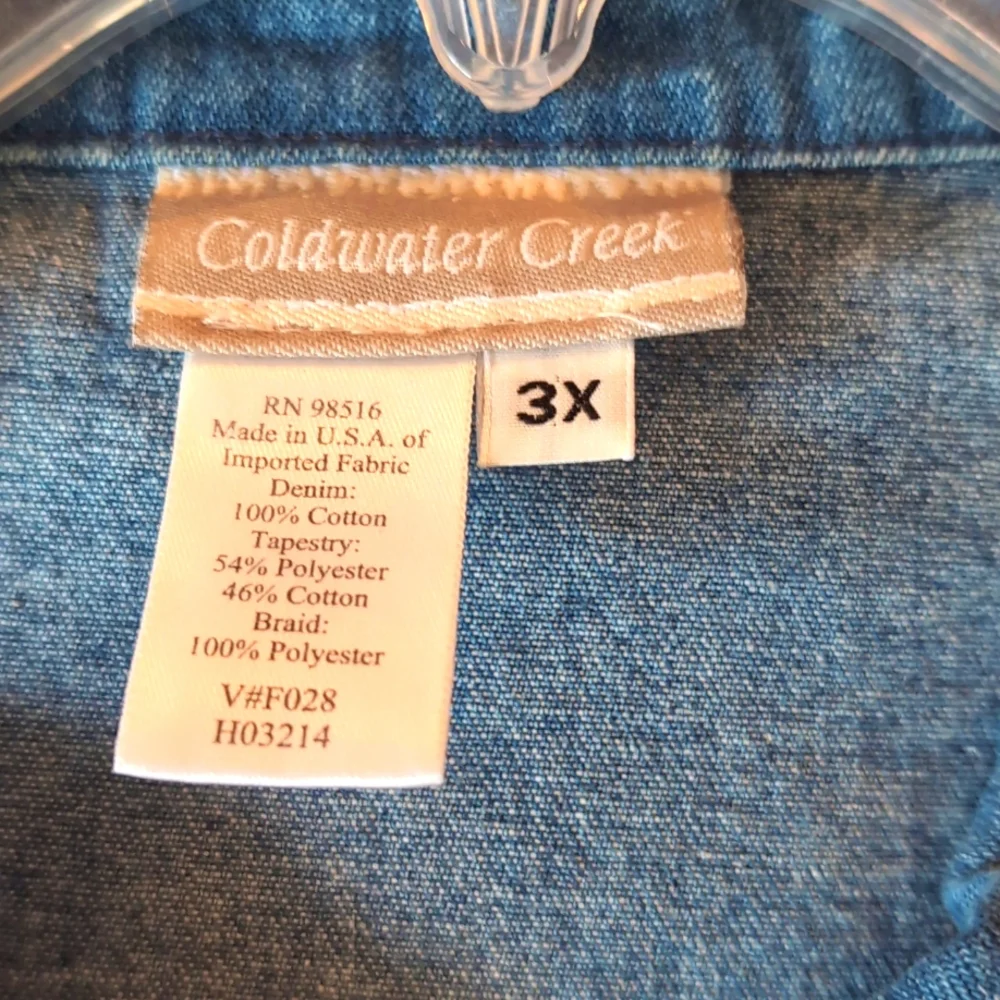 Cold water Creek Denim jacket - Picture 2 of 6